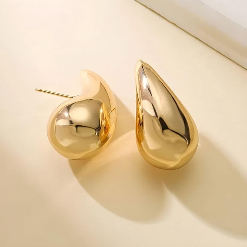 NEW!! 18k Gold Plated Drop Earrings