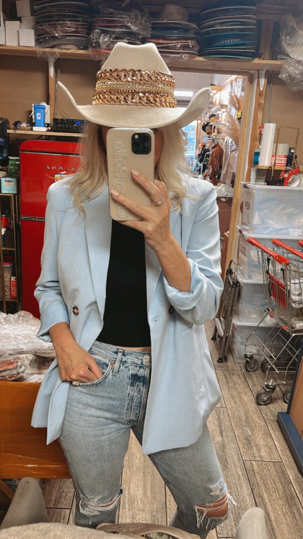 NEW!! The “Beth Dutton” Chain Banded Suede Hat in Ivory