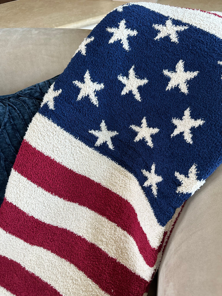 NEW!! "American Flag" Comfy Luxe Throw Blanket