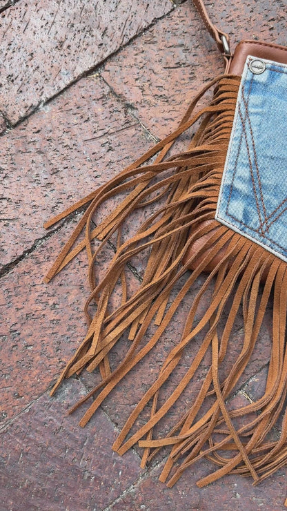 NEW!! Wrangler Pocket Fringe Purse