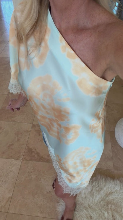 Asymmetric Lace Top in Light Blue Floral
