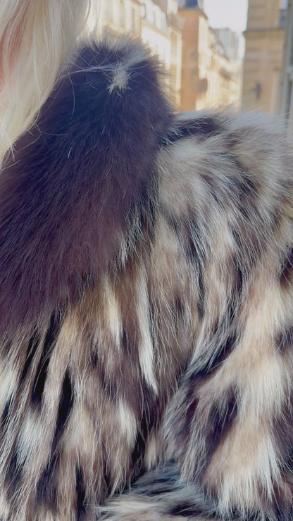 #100 Vintage Natural Racoon Coat - Size Medium/Large