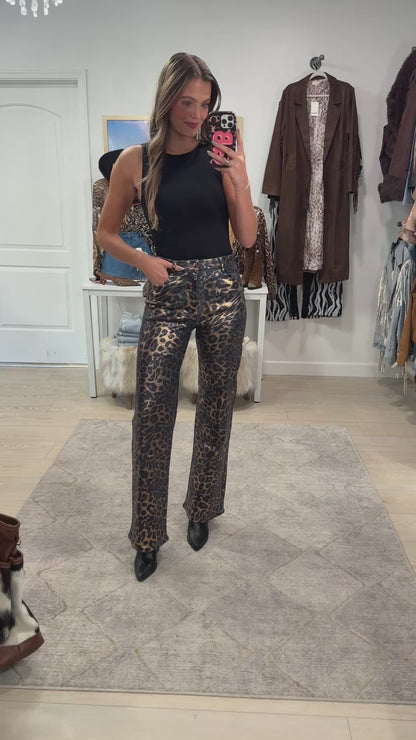 NEW!! The Stunner Leopard Shine Jean