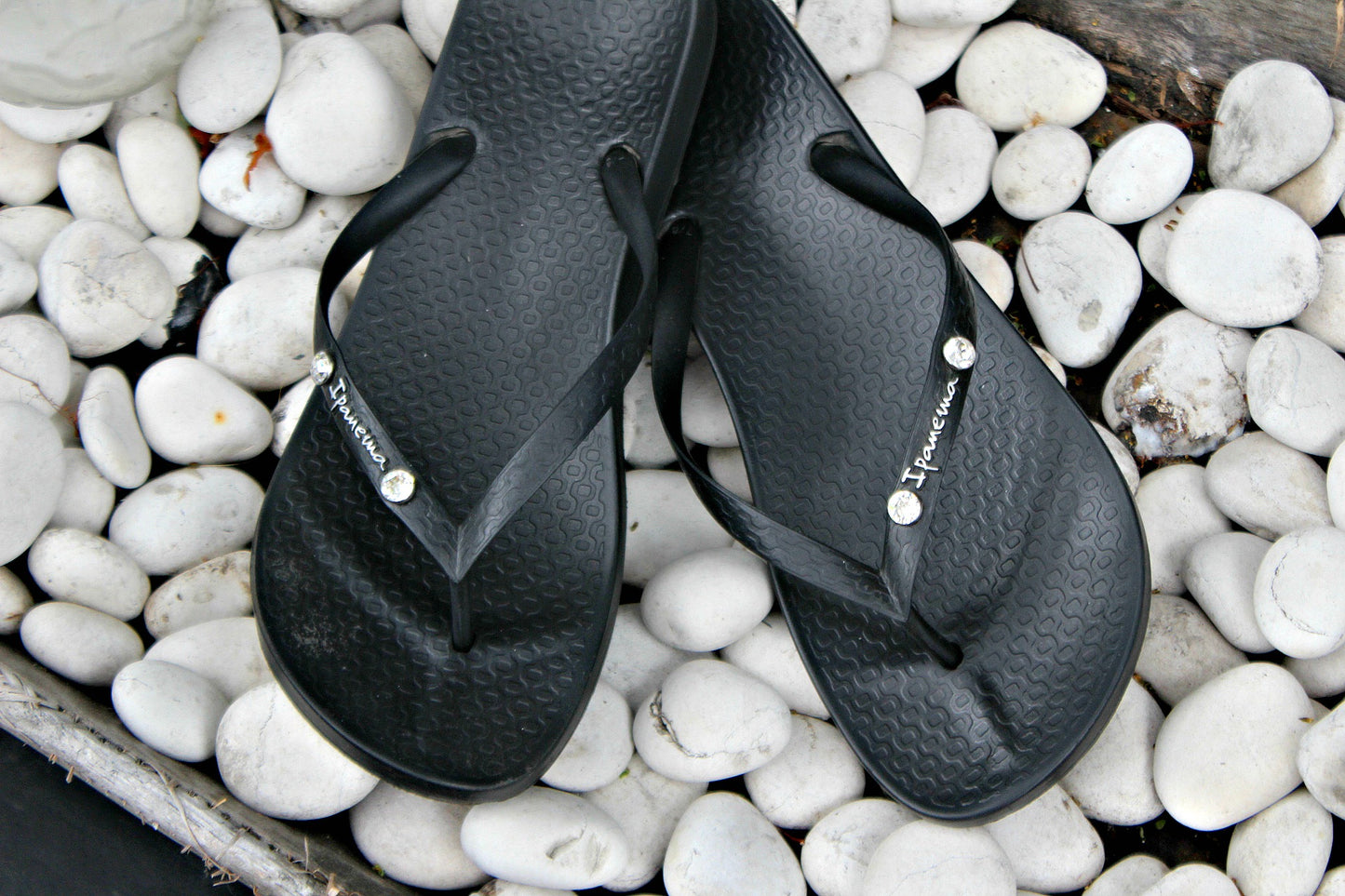 Swarovski Crystal Ipanema Flip Flop - Glitzy Bella