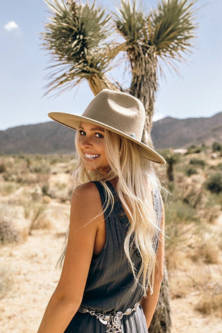 The Cameron Wool Crystallized Panama Hat in Taupe