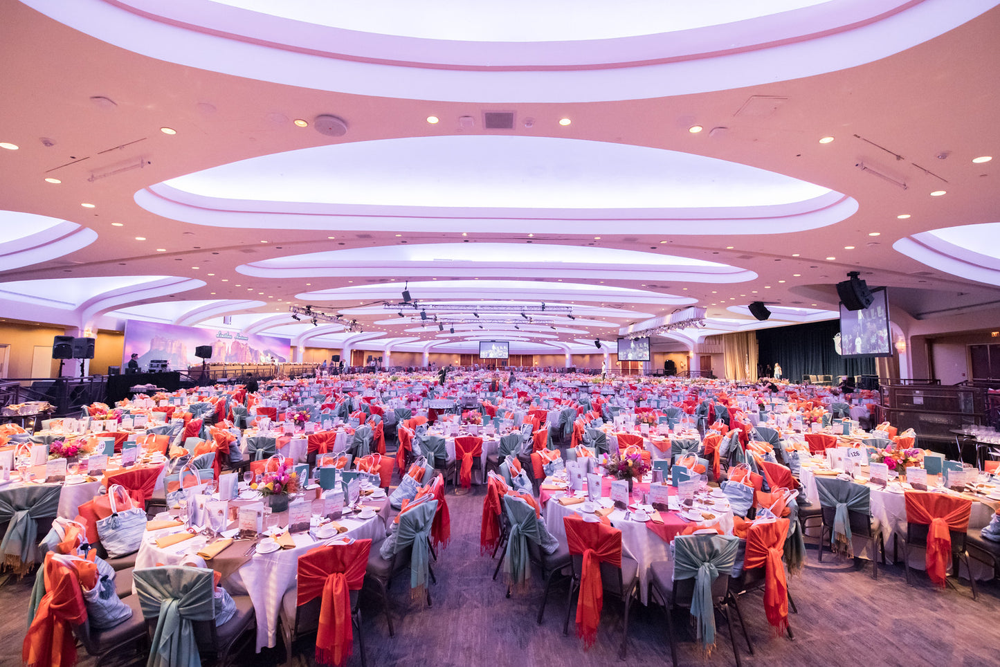 EXCLUSIVE "First Lady's Luncheon" Swarovski Crystal Drop Earrings - Glitzy Bella