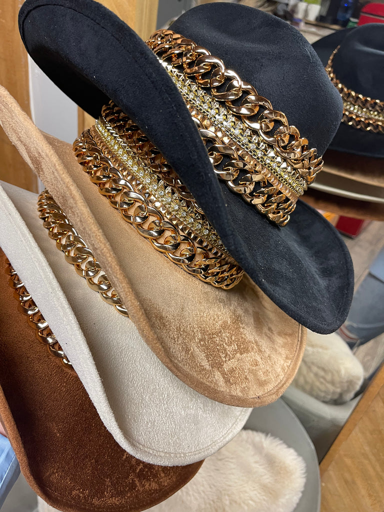 GB ORIGINAL!! The “Beth Dutton” Chain Banded Suede Hat in Taupe